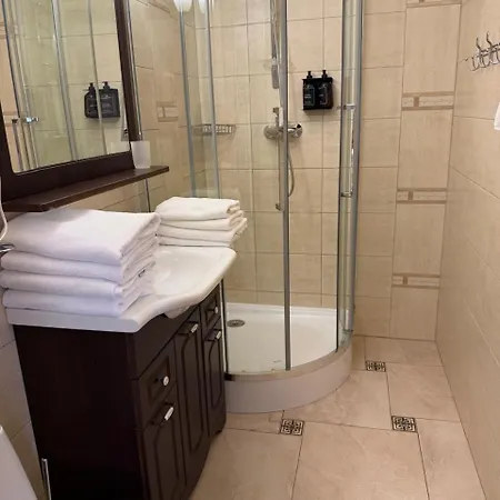 Hotel Carpathia